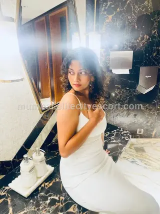 Mallu Aunty Sexy Escorts